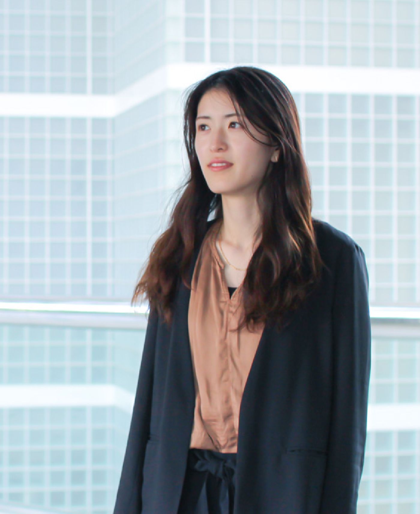 社員紹介二人目、事務系営業のMOTOUJIの写真