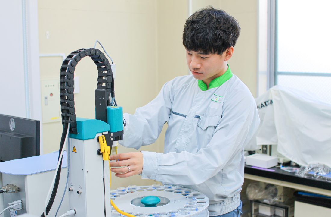 製品開発の社員の写真