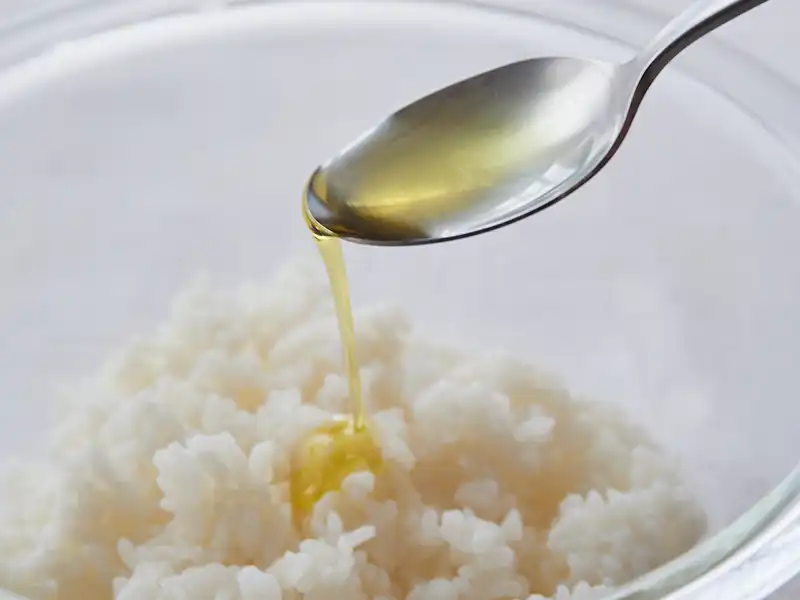 温かいご飯250gに小さじ1