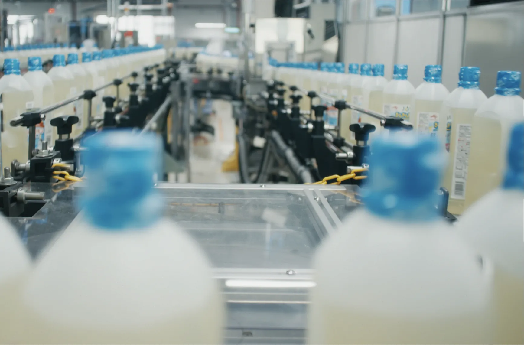 植物油の製造ラインのキービジュアル　