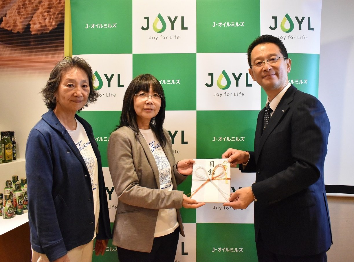 2023一般社団法人JEAN(ジーン)寄付金の贈呈式re.jpg