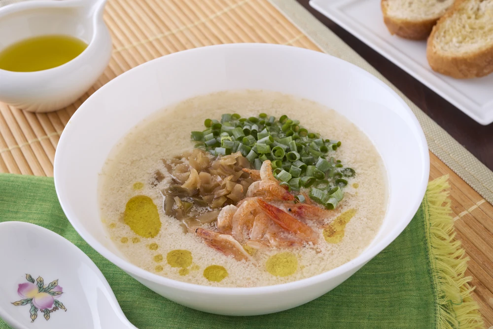 いつものごま豆乳鍋で!シェントウジャン風 バケット添え