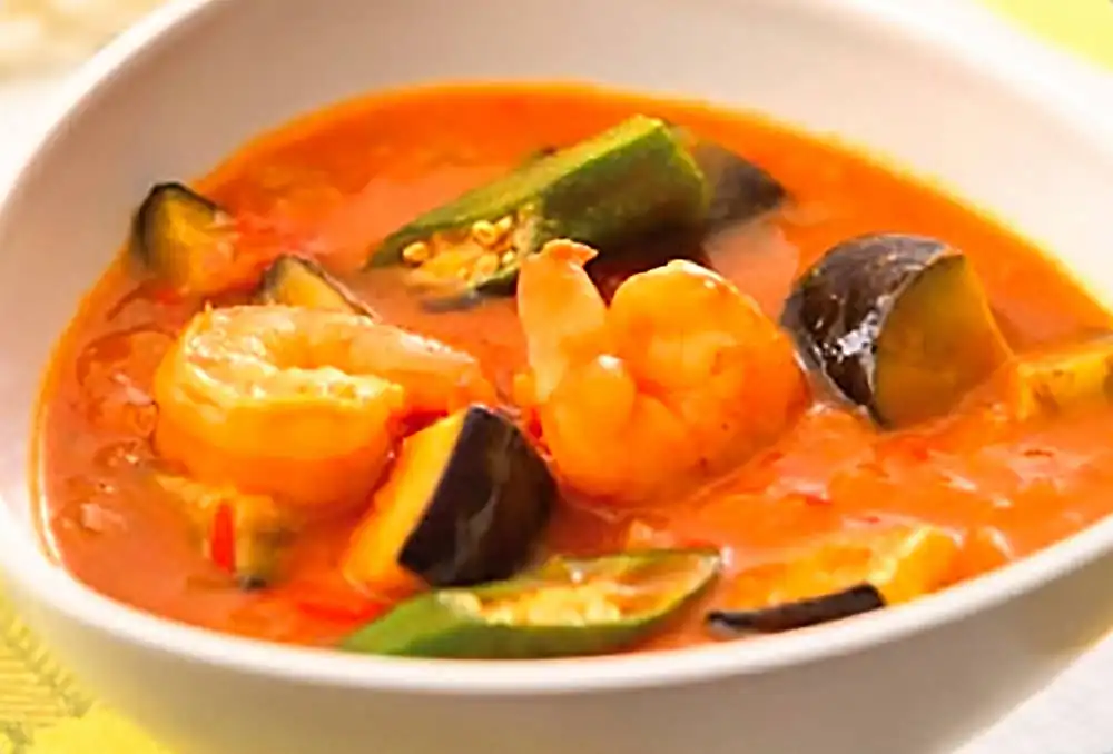 えびと夏野菜のオリーブオイルカレー