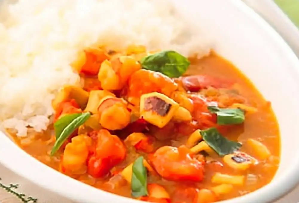 いかとたっぷりトマトのオリーブオイルカレー