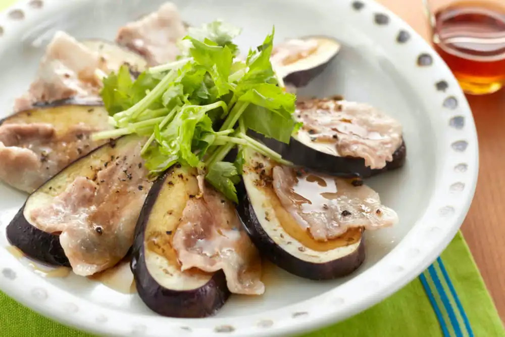 なすと豚肉のレンジ蒸し