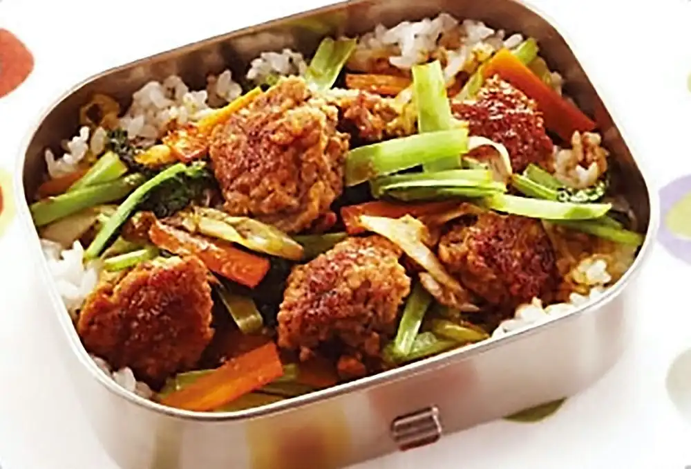 ひと口そぼろ丼弁当