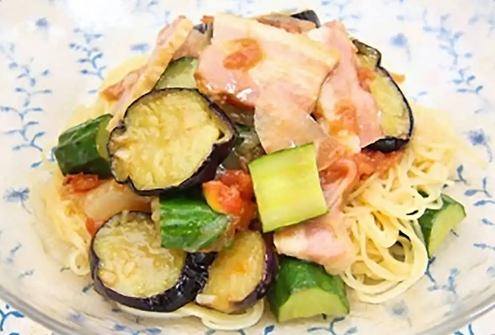夏野菜の冷製パスタ