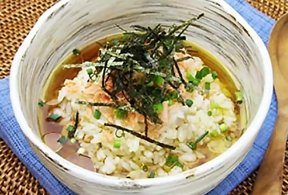 鮭の冷たいだしご飯