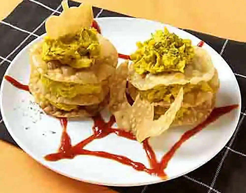 スパイシーかぼちゃサラダのミルフィーユ