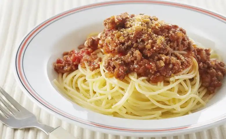 煮込まず作れる　ミートソーススパゲッティ