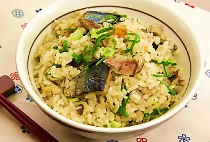 さんまの炊き込みご飯
